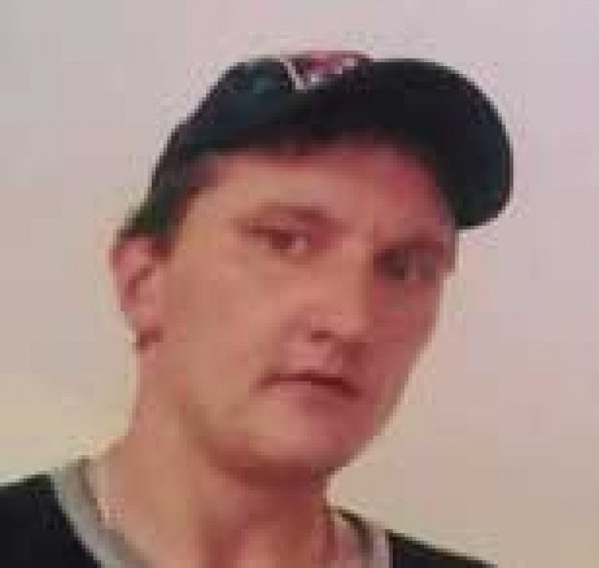 Tucker jailed for break and enter