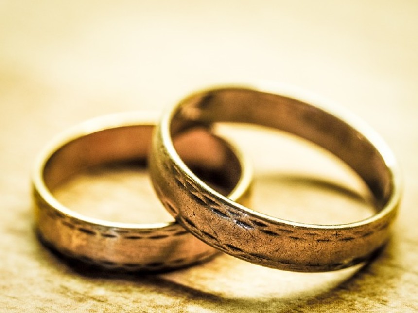 Rings stolen 9 years ago, man jailed