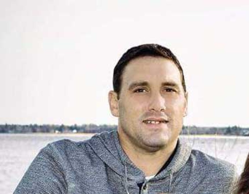 Savard goes to trial in September on drug charges