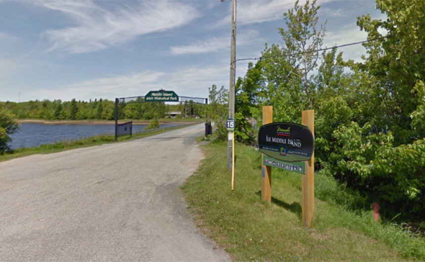 VIDEO:  Council split on Middle Island funding motion