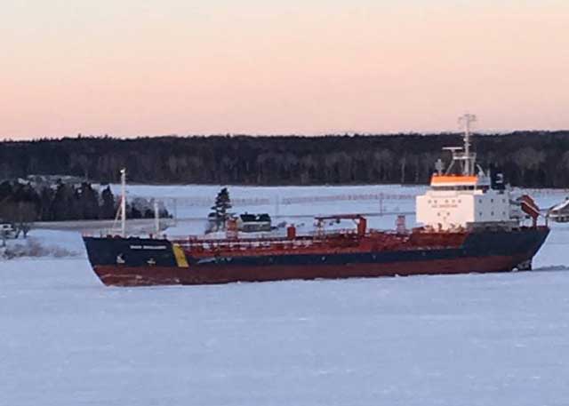 City agrees to support dredging efforts