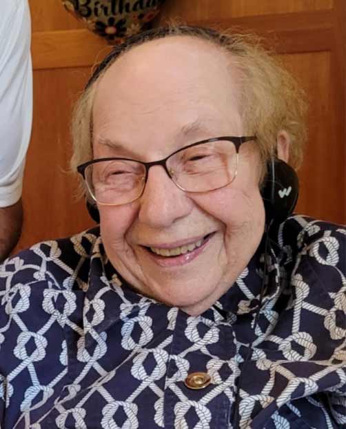 Bridget "Bea" Creighton