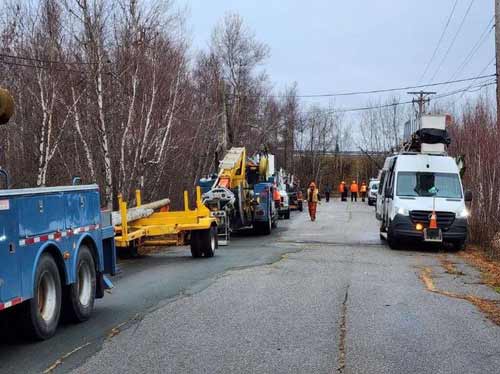 Copper theft causes internet outage.  Police seek tips on suspectes