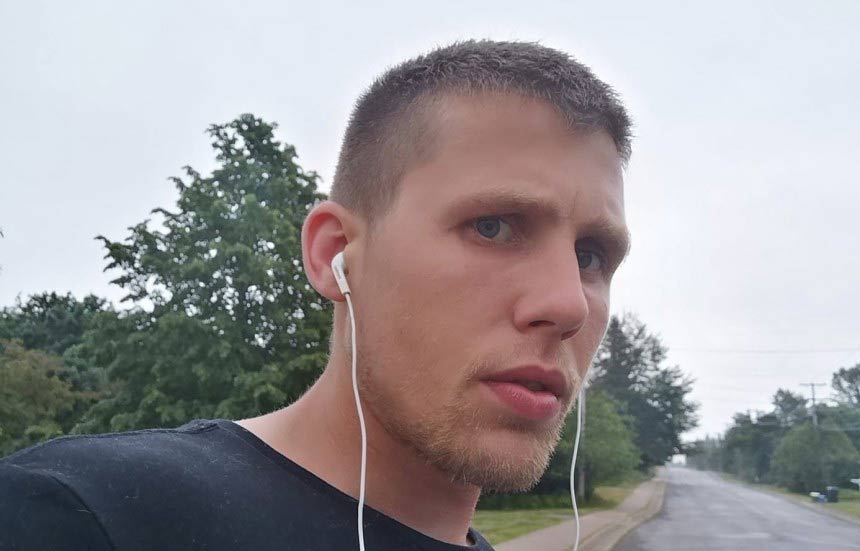 Anderson pleads "no contest" to spitting on judge, other crimes
