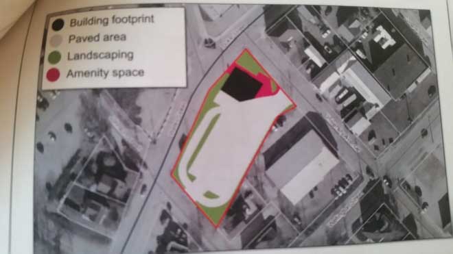 City may consider one-way on part of University Ave