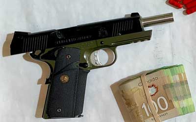 Farrer Crescent man arrested for possessing stolen gun