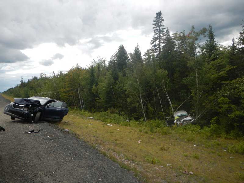 Weekend Police Briefs: bypassers assist accident victims