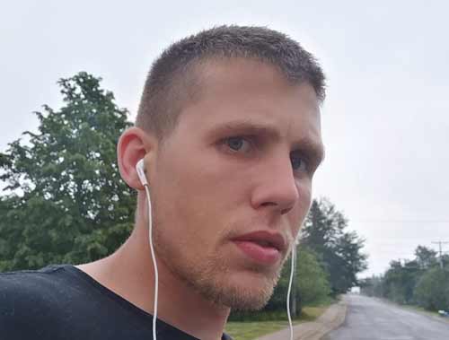 Anderson sentenced for assaulting elderly neighbours